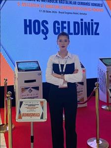 Mezun Öğrencimiz Fzt. Hazal Yıldız Kongrede Sunum Gerçekleştirdi